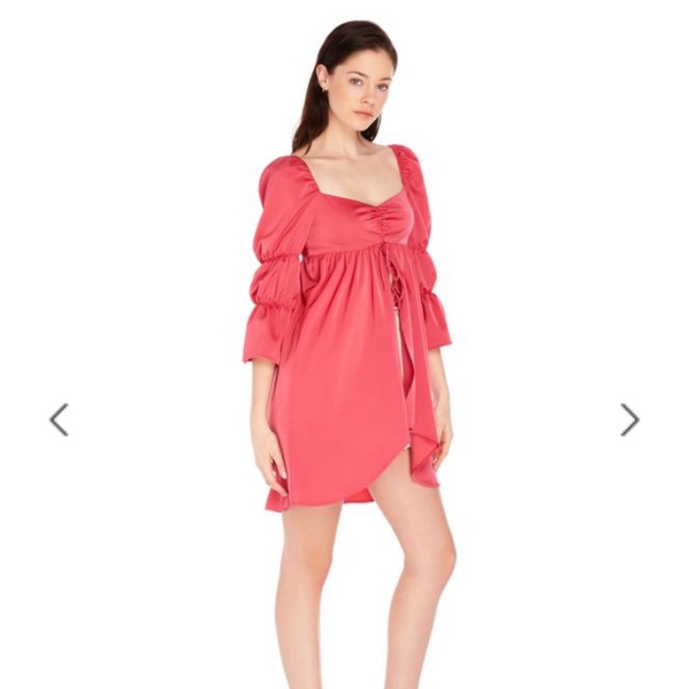 🌺Size MEDIUM Lani the Label Coral Dress NWT🌺